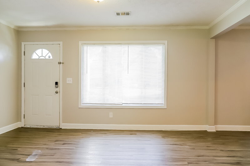 1,600/Mo, 302 Wren Circle Austell, GA 30168 Dining Room View 2