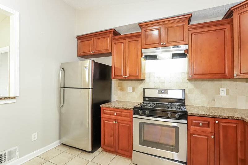 2,630/Mo, 4172 Summer Place Snellville, GA 30039 Kitchen View 2