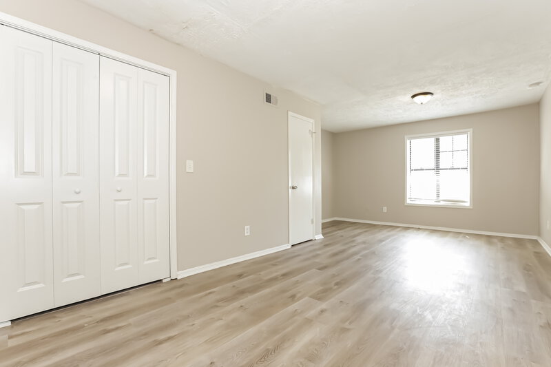 2,630/Mo, 4172 Summer Place Snellville, GA 30039 Family Room View