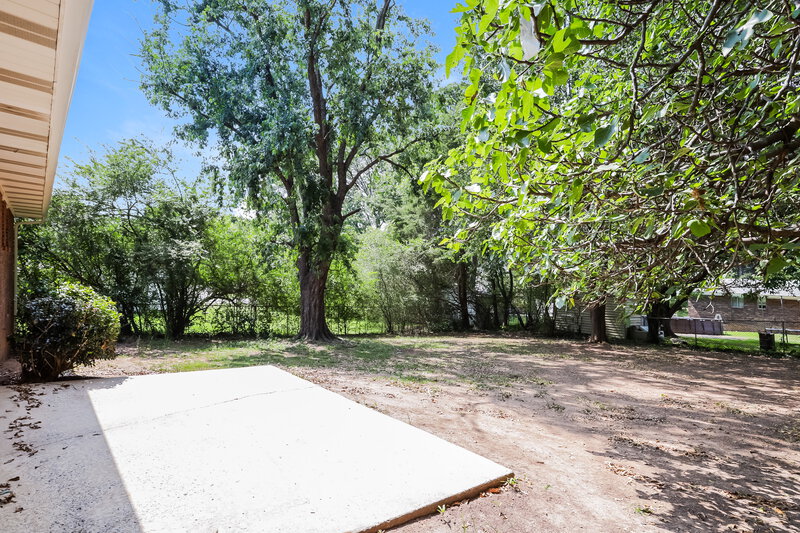 2,200/Mo, 1556 Wren Road Jonesboro, GA 30238 Exterior View