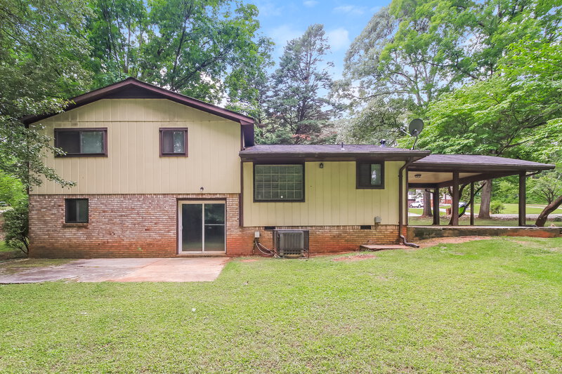 1,720/Mo, 233 Lucan Way Riverdale, GA 30274 Rear View
