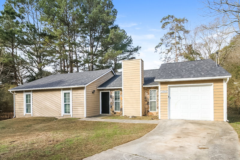 1,765/Mo, 2564 Snake Court Ellenwood, GA 30294 Front View