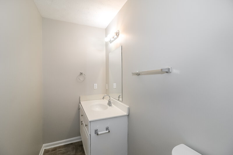 1,765/Mo, 2564 Snake Court Ellenwood, GA 30294 Bathroom View