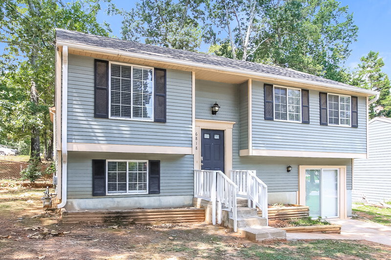 2,130/Mo, 6818 Graves Mill Drive Norcross, GA 30093 Front View