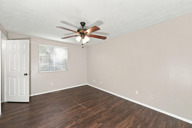 2,250/Mo, 6818 Graves Mill Drive Norcross, GA 30093 Primary Bedroom View