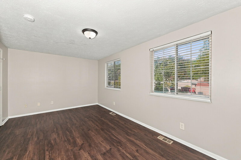 2,250/Mo, 6818 Graves Mill Drive Norcross, GA 30093 Bedroom View 2