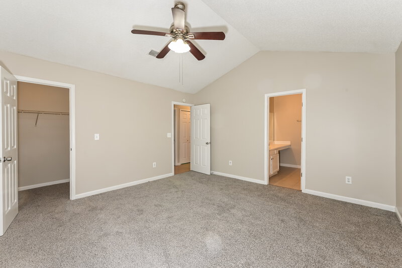 1,725/Mo, 702 Fair Harbor Drive Lithonia, GA 30058 Main Bedroom View