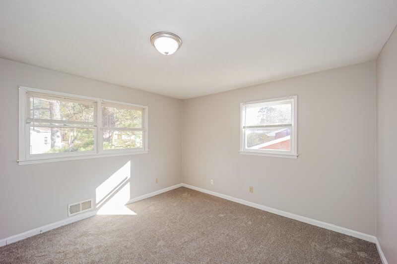 1,735/Mo, 6160 Connell Road Atlanta, GA 30349 Bedroom View 4