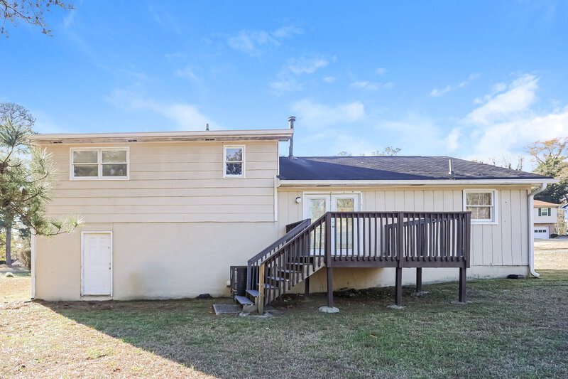 1,735/Mo, 6160 Connell Road Atlanta, GA 30349 Rear View