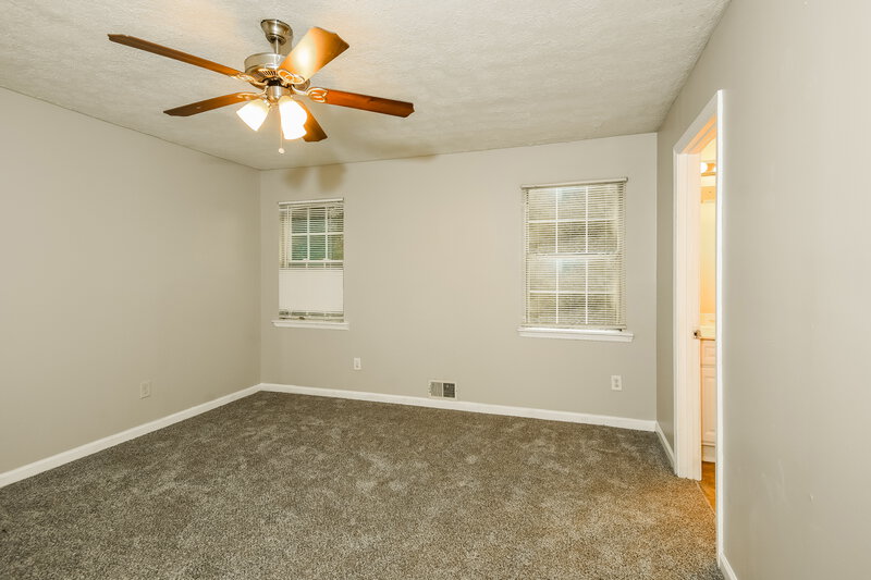 1,665/Mo, 3486 Thompson Drive NW Atlanta, GA 30331 Main Bedroom View
