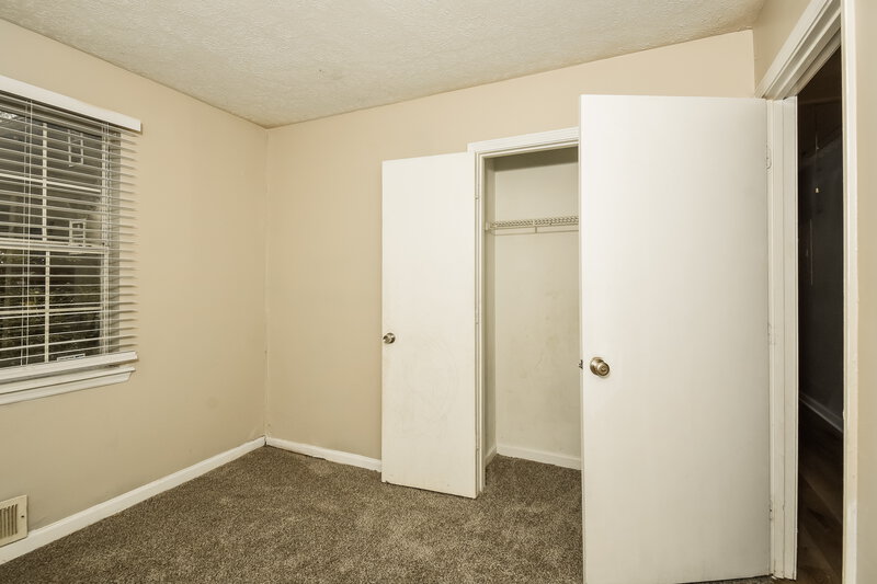 1,665/Mo, 3486 Thompson Drive NW Atlanta, GA 30331 Bedroom View