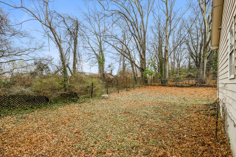 1,665/Mo, 3486 Thompson Drive NW Atlanta, GA 30331 Rear View