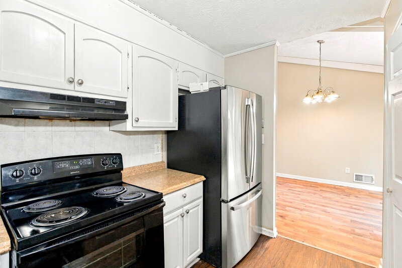 1,665/Mo, 6908 Cedar Hill Court Riverdale, GA 30296 Kitchen View 2