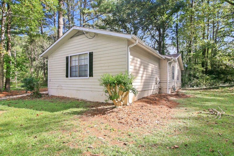 1,665/Mo, 6908 Cedar Hill Court Riverdale, GA 30296 Rear View