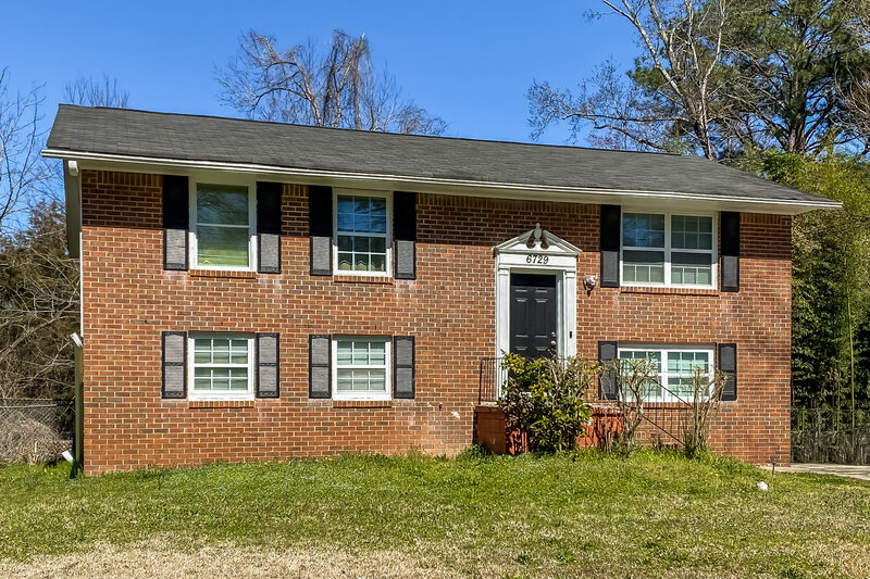 2,590/Mo, 6729 Fallawater Circle Riverdale, GA 30274 External View