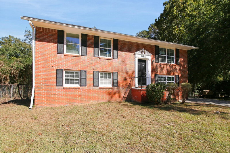 1,810/Mo, 6729 Fallawater Circle Riverdale, GA 30274 Front View