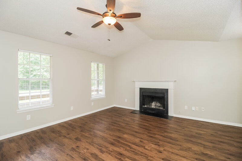1,785/Mo, 2788 Herring Place Lithia Springs, GA 30122 Living Room View