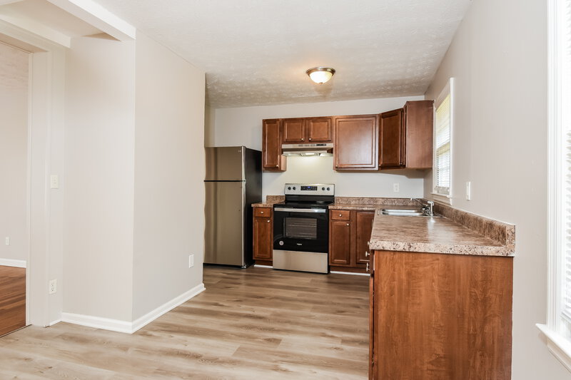 2,300/Mo, 4355 Donegal Circle Lithia Springs, GA 30122 Kitchen View