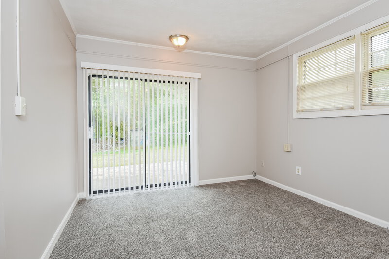 2,300/Mo, 4355 Donegal Circle Lithia Springs, GA 30122 Family Room View