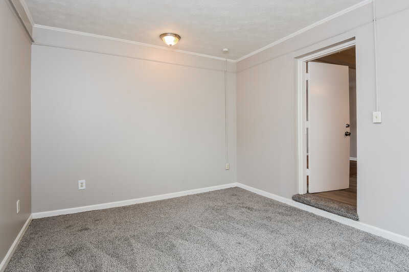 2,300/Mo, 4355 Donegal Circle Lithia Springs, GA 30122 Family Room View 2