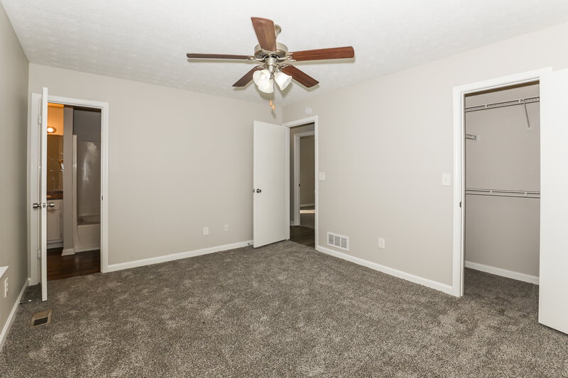 2,040/Mo, 8803 Ansley Way Jonesboro, GA 30238 Main Bedroom View 2