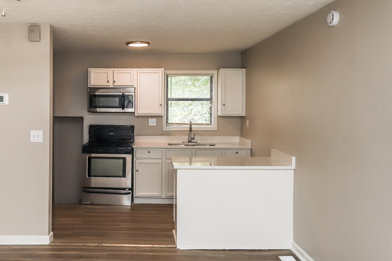 1,490/Mo, 6125 Venetian Way Mableton, GA 30126 Kitchen View 2