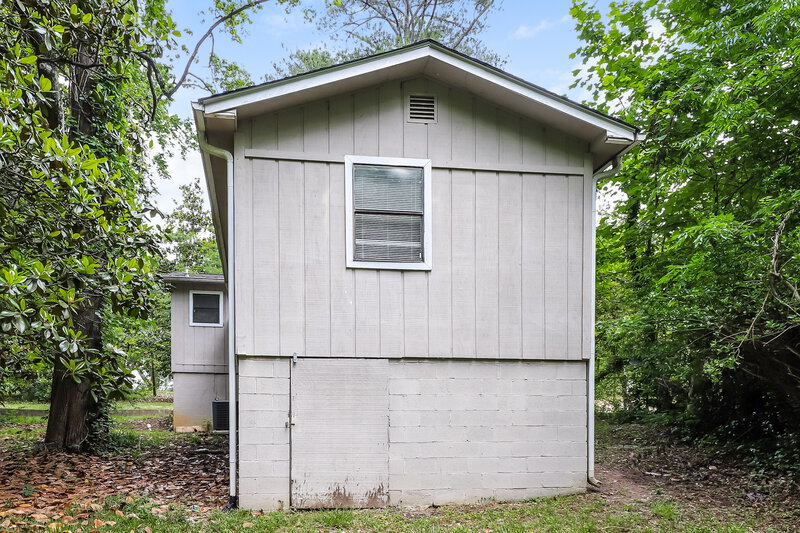 1,490/Mo, 6125 Venetian Way Mableton, GA 30126 Rear View