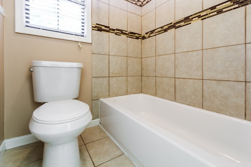 1,890/Mo, 600 Sherry Lane Loganville, GA 30052 Master Bathroom View