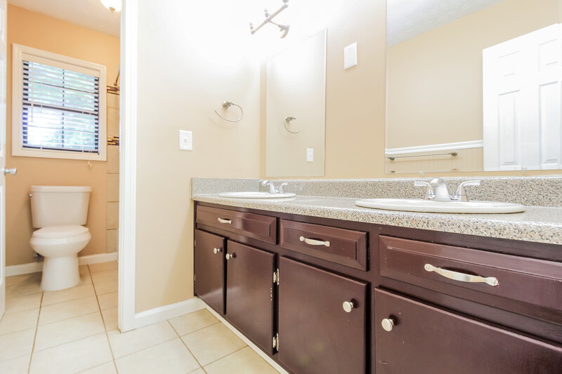 1,890/Mo, 600 Sherry Lane Loganville, GA 30052 Master Bathroom View 2