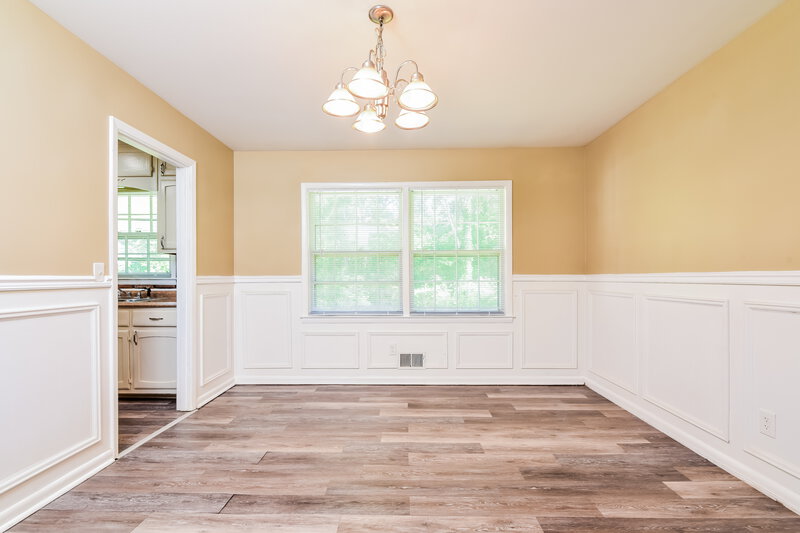 2,140/Mo, 3412 WARBLER Drive Decatur, GA 30034 Dining Room View