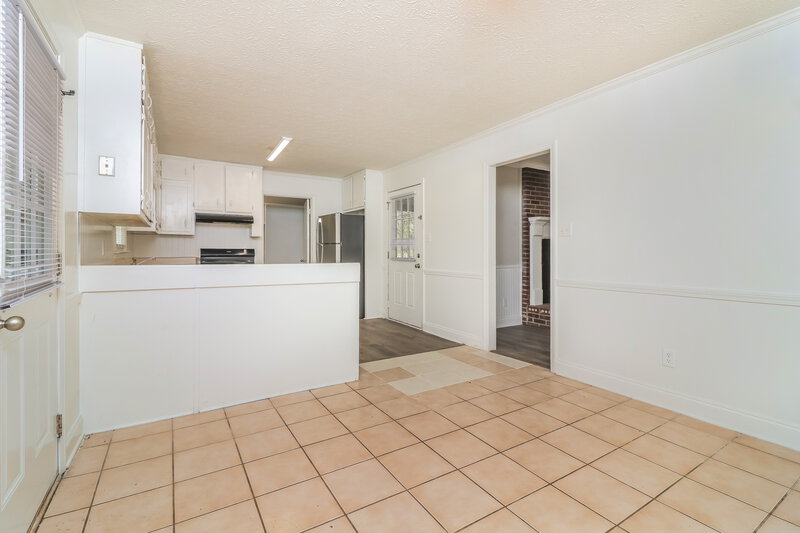 1,735/Mo, 1676 Grayson Parkway Grayson, GA 30017 Dining Room View 2