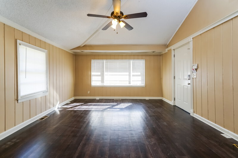 1,505/Mo, 1075 Nebo Road Dallas, GA 30157 Living Room View