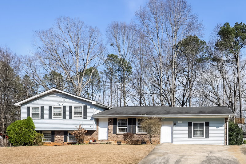 1,820/Mo, 7442 Rountree Drive Riverdale, GA 30274 External View
