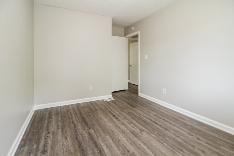 2,550/Mo, 1597 Raven Valley Road Decatur, GA 30035 Bedroom View 3