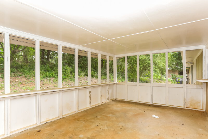 1,830/Mo, 6206 Shallow Creek Lane Douglasville, GA 30135 Screen Porch View