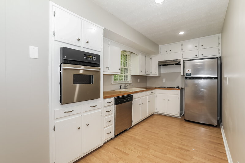2,370/Mo, 4447 Casco Way Lilburn, GA 30047 Misc View 5