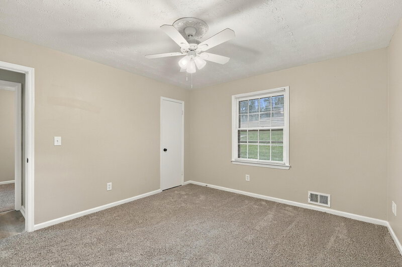 2,140/Mo, 4447 Casco Way Lilburn, GA 30047 Bedroom View