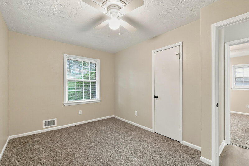 2,140/Mo, 4447 Casco Way Lilburn, GA 30047 Bedroom View 2