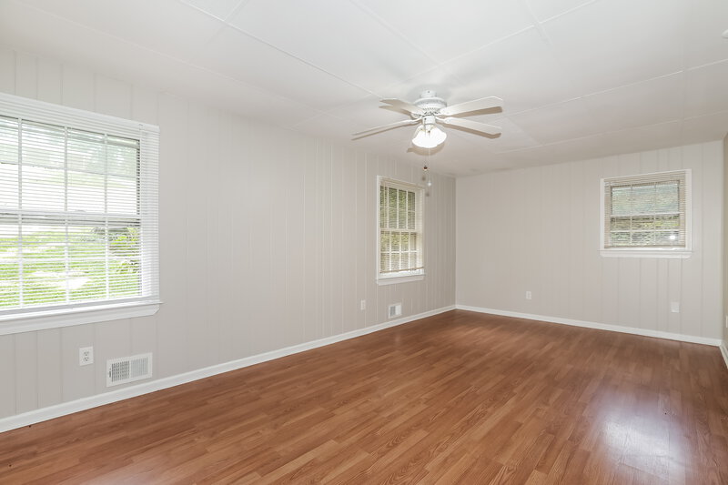 2,370/Mo, 4447 Casco Way Lilburn, GA 30047 Misc View 11
