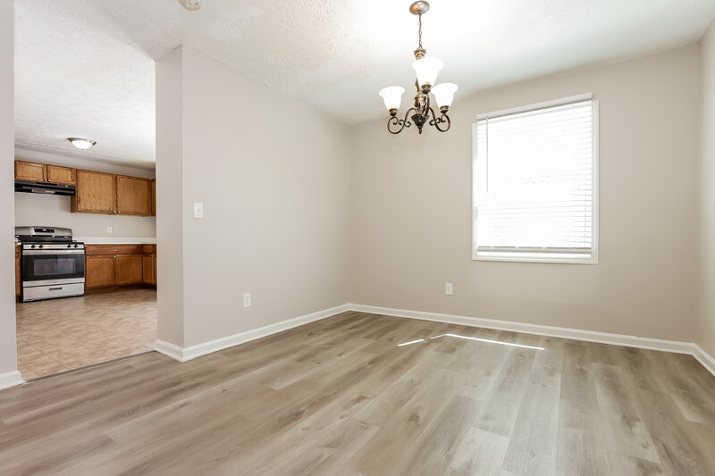 1,695/Mo, 5455 Brisbane Court Lithonia, GA 30038 Dining Room View