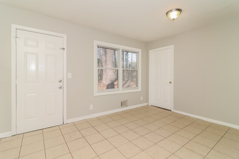 2,510/Mo, 3415 Lee Place Atlanta, GA 30349 Dining Room View