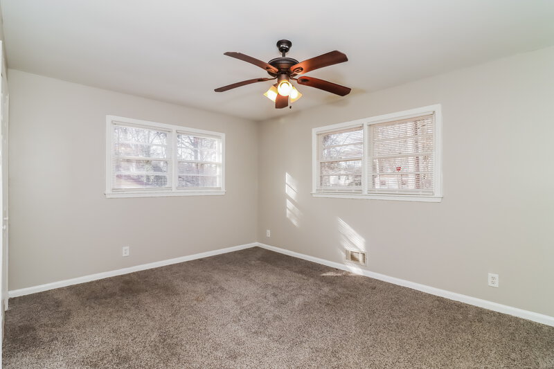 2,510/Mo, 3415 Lee Place Atlanta, GA 30349 Main Bedroom View