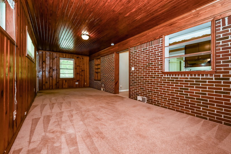 1,345/Mo, 4281 Oakview Drive Forest Park, GA 30297 Family Room View