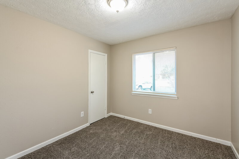 1,595/Mo, 4701 Lost Colony Court Stone Mountain, GA 30088 Bedroom View 2