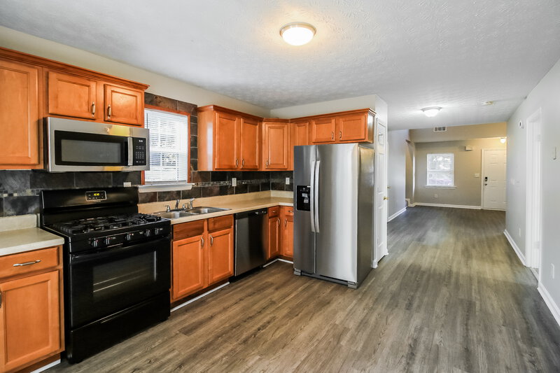 1,850/Mo, 4408 Jacobs Drive Snellville, GA 30039 Kitchen View 2