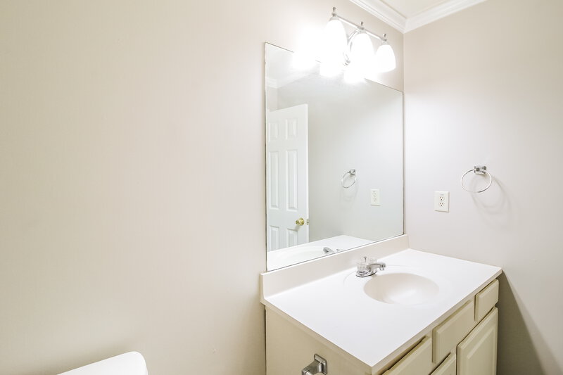 1,850/Mo, 4408 Jacobs Drive Snellville, GA 30039 Bathroom View