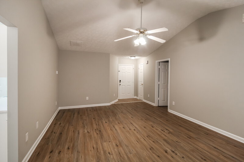 1,820/Mo, 4302 Marci Street Snellville, GA 30039 Living Room View 2