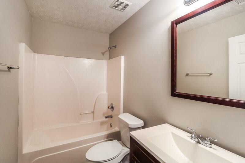 1,820/Mo, 4302 Marci Street Snellville, GA 30039 Bathroom View