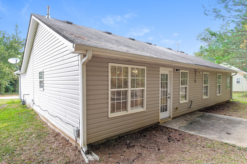 1,820/Mo, 4302 Marci Street Snellville, GA 30039 Rear View