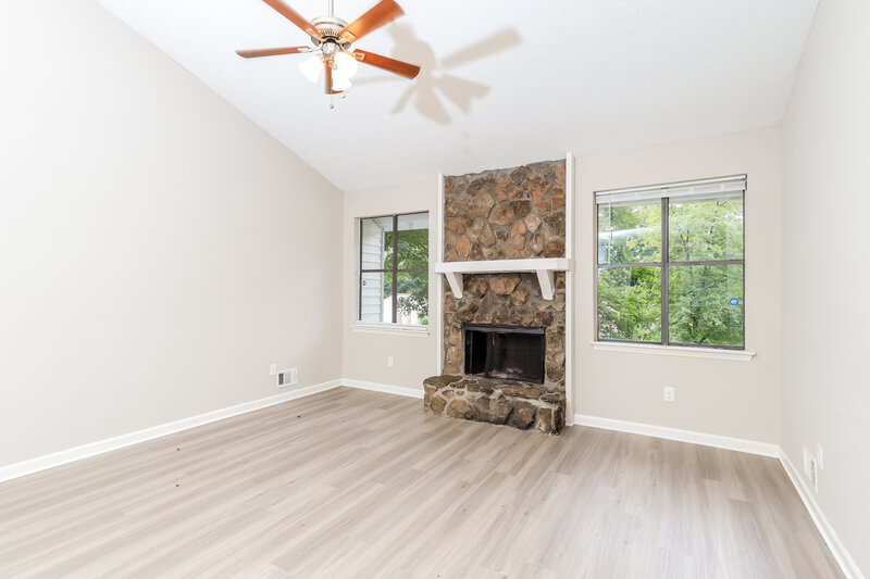 2,410/Mo, 8807 Parliament Place Jonesboro, GA 30238 Living Room View